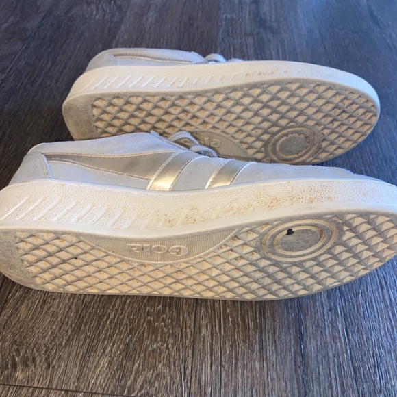 Gola Women's Sneakers in Gray and Gold - Picture 10 of 10